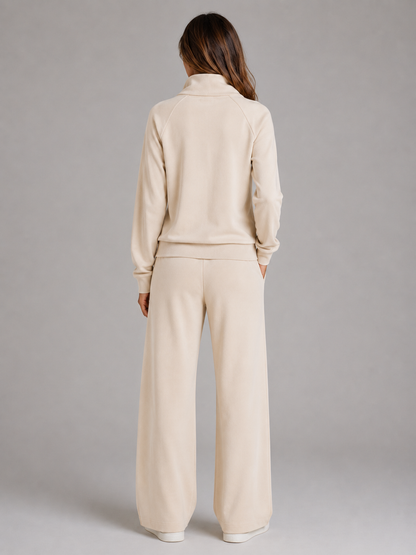 Feathorne Women's Marguerite Cream Lounge Set - side view style