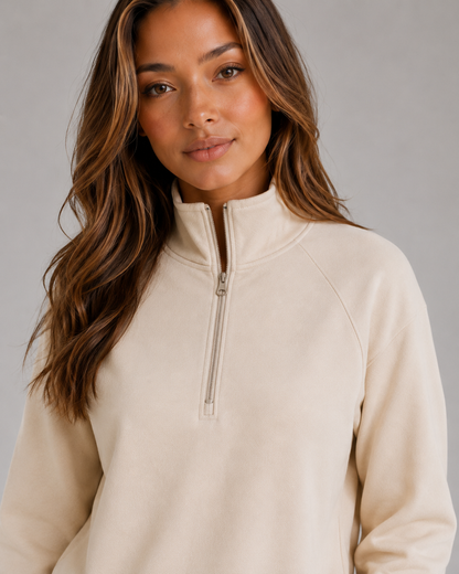 Feathorne Women's Marguerite Cream Lounge Set - detail view showing collar