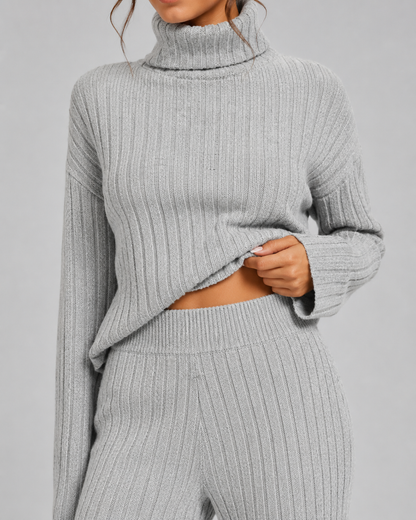 Feathorne Women's Juniper Knitted Co-Ord Set - ribbed knit detail close-up