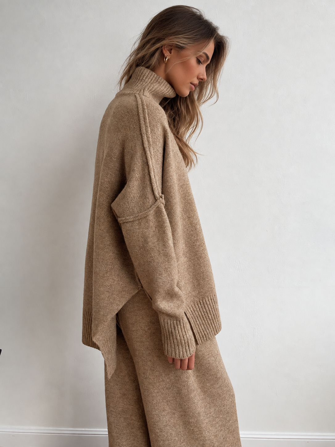 Feathorne Women's Oversized Turtleneck Knit Pants Set - view 5