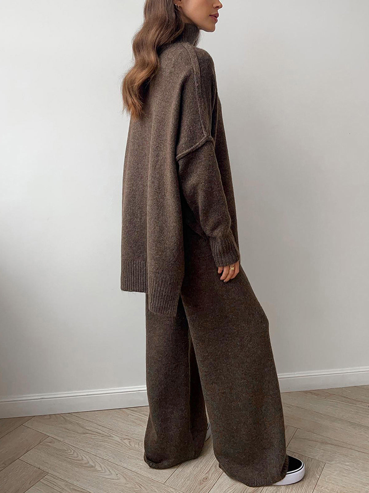 Feathorne Women's Oversized Turtleneck Knit Pants Set - view 9