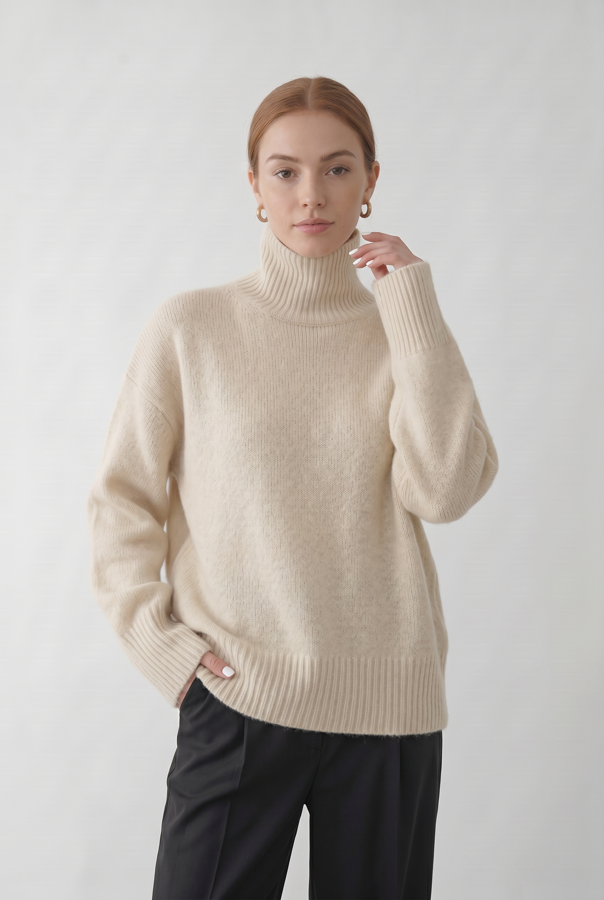 Feathorne Women's Relaxed Cable Knit Turtleneck Jumper - view 5